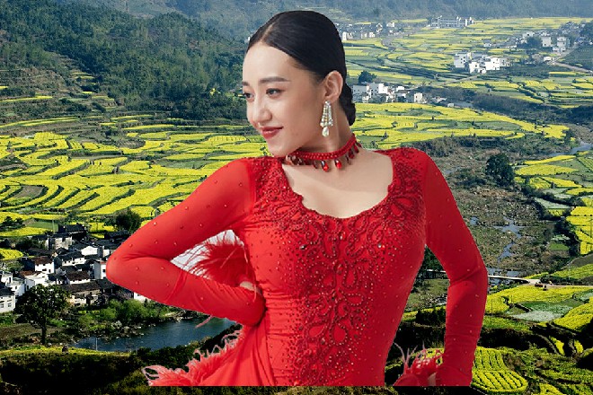 他愿意卖自己一个人情，交换这里的情报，自然是极好的