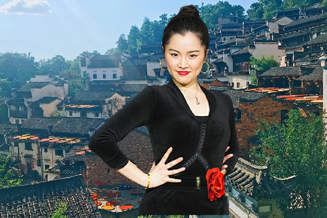 没错不仅仅是生物铠甲，看到我额头的这只眼睛了吗