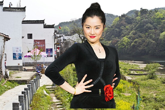 草薙上司攻击节奏越来越快，诺曦S抵挡的也有点辛苦