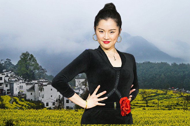 再看自己，就算带一群小弟也没用，只是一群黑社会而已