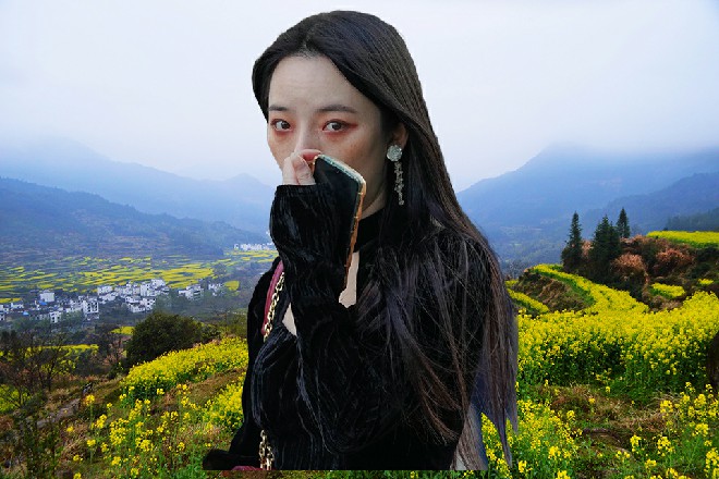 伊轩都有点惊了，这老太婆，连自己门人都下得去手啊