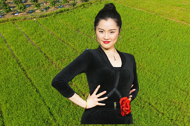 警察们立刻调动队伍，对着周围开始进行地毯式的搜索