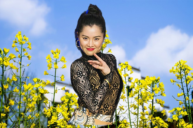 红色妖姬一拱手，李爷的大名那真是如雷贯耳啊，虽然我没听过