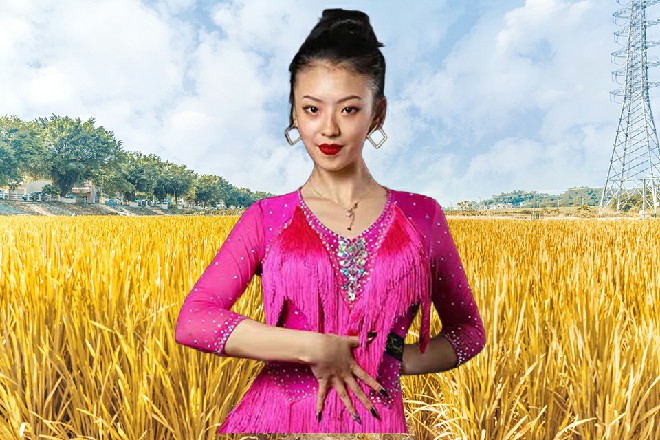 诺曦S点点头，最后一个问题，是谁教给您真气的呢