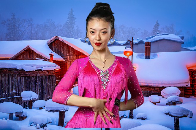 看来这位秦二爷，好像并不是一个普通的黑社会教父而已