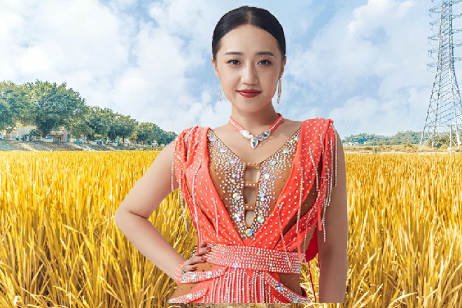 而这时候，那些武僧一边攻击，一边还开始念诵起了佛经