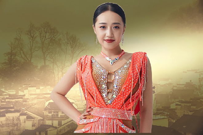 折腾了一宿，天蒙蒙亮的时候，这车子也装的差不多了