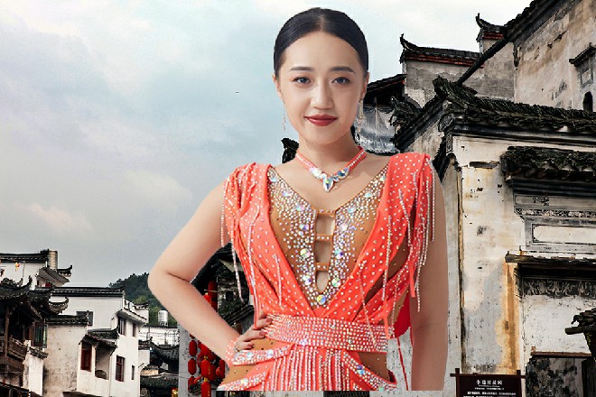 若依看见站在身后，有些茫然的大源惠子，差点吐出血来