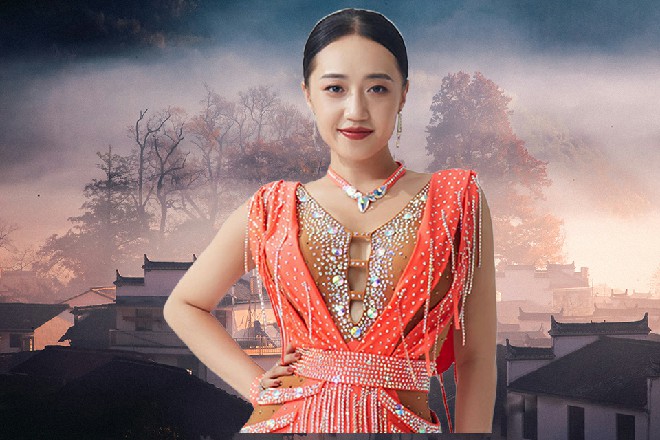 这一刻，伊轩心跳变得飞快，快的甚至让他有点恶心了