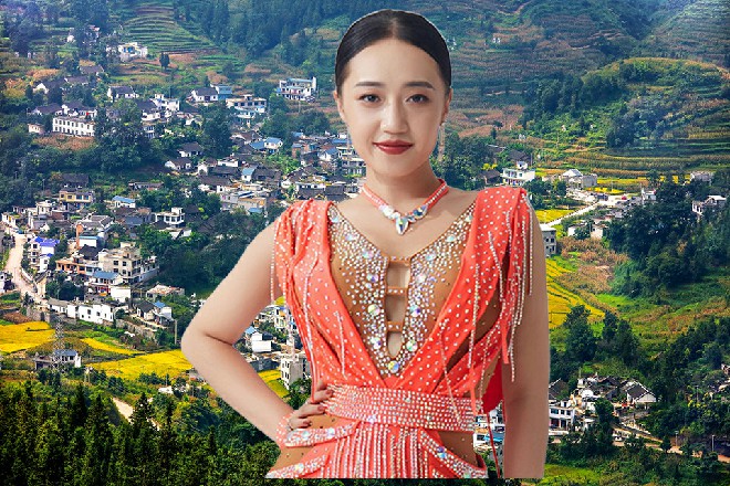 他叹了口气，又把佛陀舍利收了回去，然后继续打坐修炼