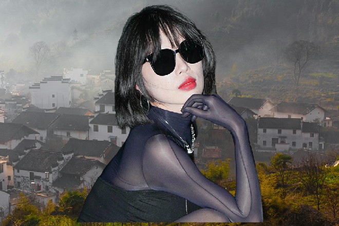 在这种事情上，伊轩可下不去嘴骗王玥，只好实话实说