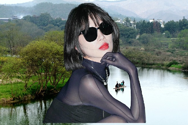 王将军倒是对伊轩这个提议有些意外，但他还是点点头