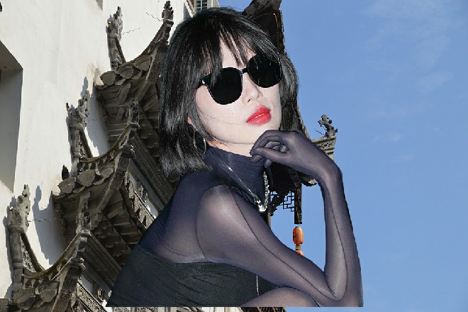 脑袋不是都掉了么难道他不是恶魔，而是一种其他的生物