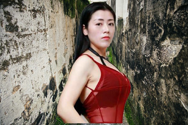 到时候，沉睡在下面深水潭里的巨大邪神，就会苏醒