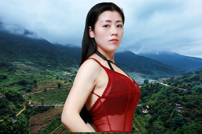 伊轩坐在那，手里把玩着一把精致的蝴蝶刀，缓缓问道