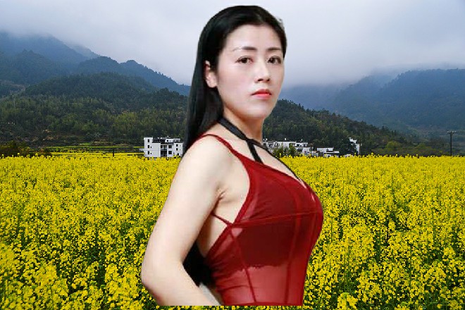 红色妖姬一挥手，我记得山下有一家重庆火锅我请你们去吃吧