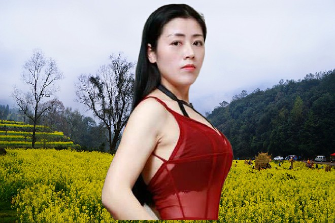 一尘尼姑也是皱起了眉头，黄掌剑，这到底是怎么回事