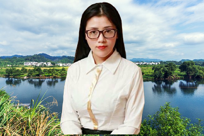 他的爪子突然消失了，而眨眼间，出现在了伊轩的身边