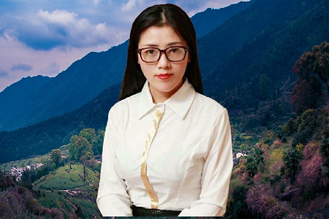 而就在这时候，若依忽然在人群中看到了一个熟悉的身影