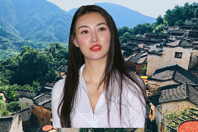 说着，擎仓也不攻击苏曼s，而是倒退两步，望着身下的战舰