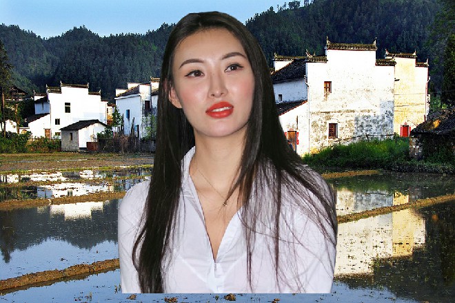 宋妮此时露出了一种小女儿的神态，让苏曼s心中有些痒痒的