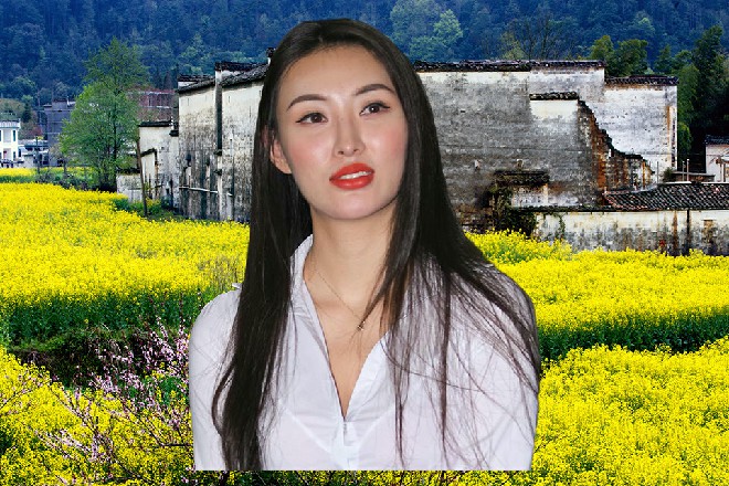 说完，他好不犹豫地跟着红色妖姬一起离开，气的贪狼连连怒吼