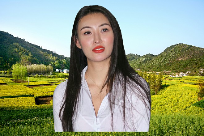 说着，许磊拿着电话，走到一旁的车库里就开始找人去了