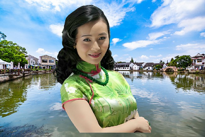 一首悠扬的曲子立刻传出来，那船夫忍不住也听得有点醉了