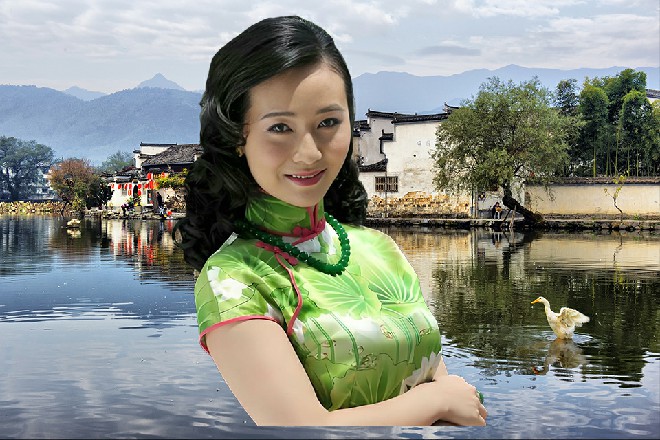 红色妖姬呵呵一笑，如果你惹我的话，我不介意把你也送回去