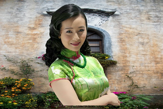 混沌连救援都没来得及喊，这火焰莲花就已经爆炸了