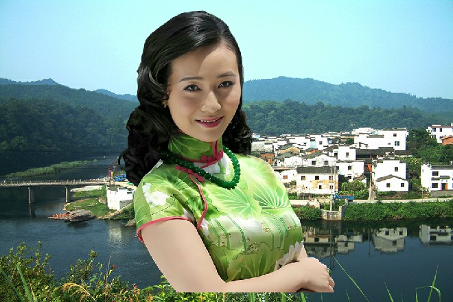 此时，他双手负在身后，高声对门下的师兄弟们说道