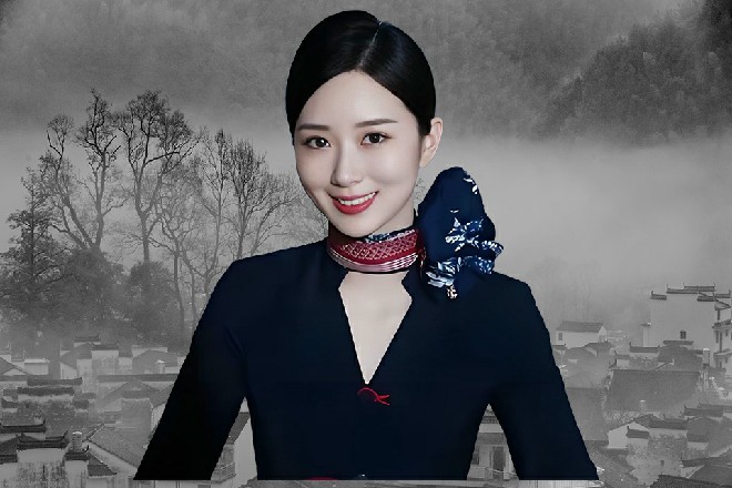 奥拉不满地咆哮，一会如果轮到我，就捏死这只小虫子