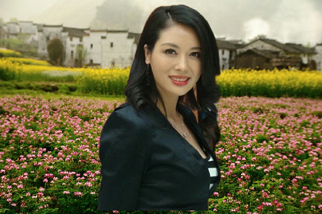 可是伊轩已经拉出一道残影，整个人消失在他们的面前