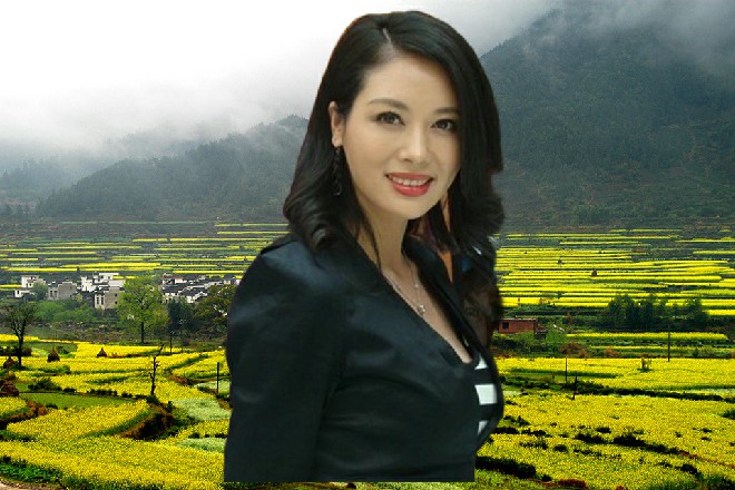 埃隆不会说中文，却是一口英语，不过伊轩也都听得懂