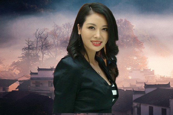 身后传来悉悉索索的声音，显然是蓝水心正在脱衣服