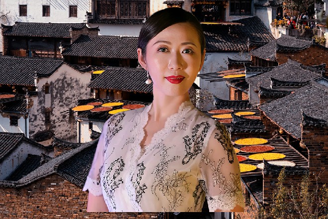 赵铁柱看着王龙，摇了摇手指，这场比武，你就要退场了