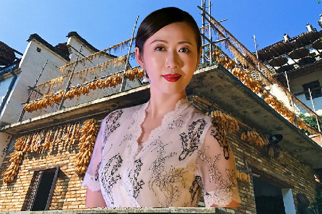 此时在荒郊野外的高速公路上，发生着一场生死追逐大战