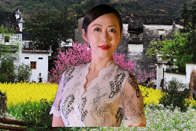 伊轩说道：有什么事情，跟她说的话，倒是感觉很畅快