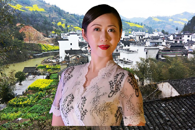 众人哄堂大笑，因为那小弟的家里真的是卖烤地瓜的