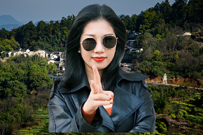 硫酸是强酸，泼洒在红色妖姬的衣服上，这一身西服直接被烧穿