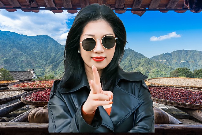 王再天有些恼怒，总之，我在一天，就不允许你们两个在一起