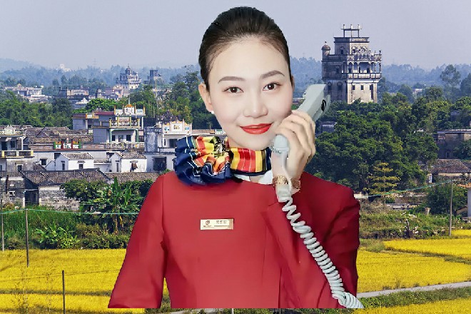 伊轩呵呵笑道：怎么样，李爷，我的礼物，你还喜欢么