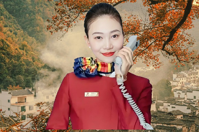 若依弹掉烟头，拎着砍刀，不退反进，直接冲进人群当中