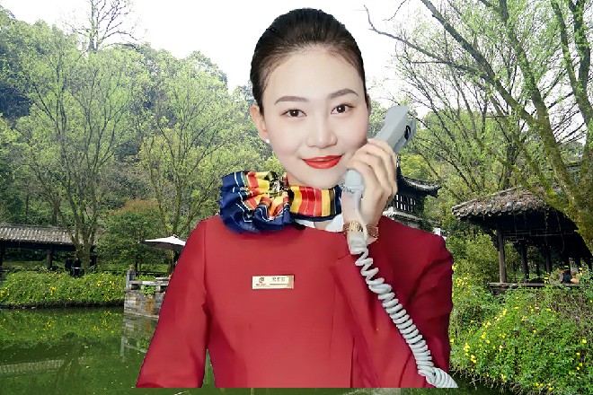 阿尔巴看了玛哈一眼，看来玛哈的能力，也有不方便的地方