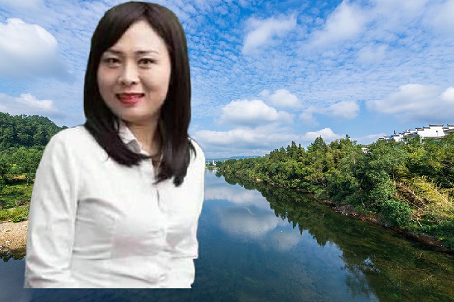 虎爪这一下的确是虎虎生威，仿佛连空气都给撕破了一样