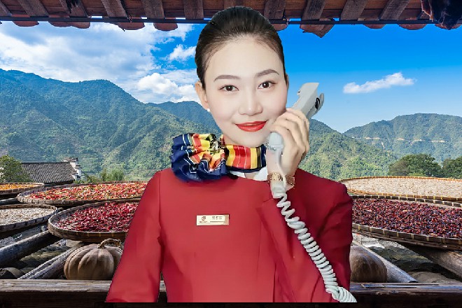 苏曼s抬头看着头顶的十个太阳，这是后羿还没出手的时候吧