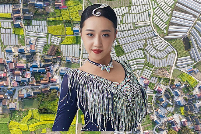 等豪车开进了一瞧，众人齐齐吸了口凉气卧槽迈巴赫