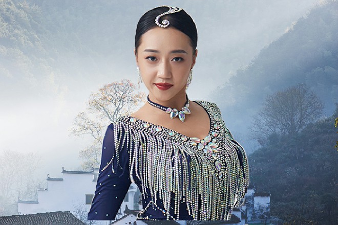 伊轩，你到底搞的什么鬼你哪来的老婆，可别骗我们