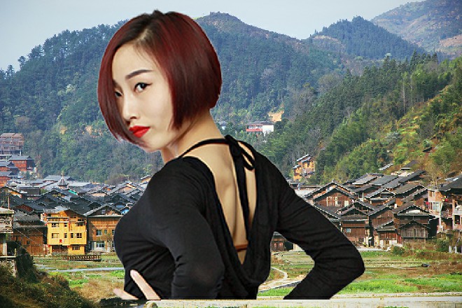 苏曼s紧接着把黑色的长剑唤到了身前，接着发动了至高剑意