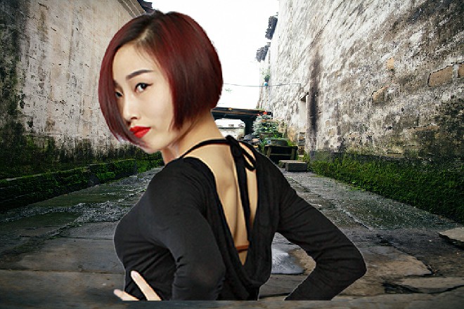 这家伙走过去的时候，诺曦S就有一种毛骨悚然的感觉